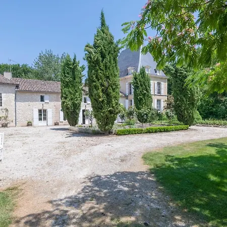 Cahuzac Chateau Sleeps 12 Pool Wifi *