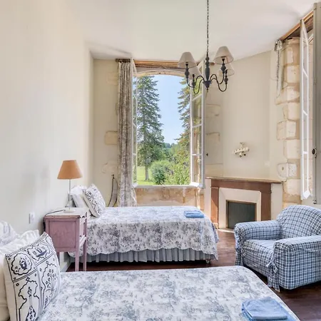 Cahuzac Chateau Sleeps 12 Pool Wifi Ferienhaus Bergerac